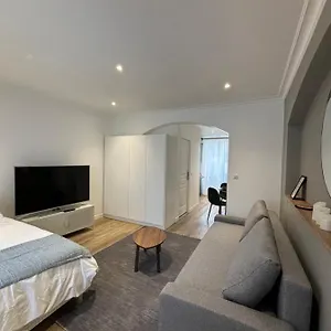  Appartement Le Joli - Parking Gratuit, Wifi, Rer C